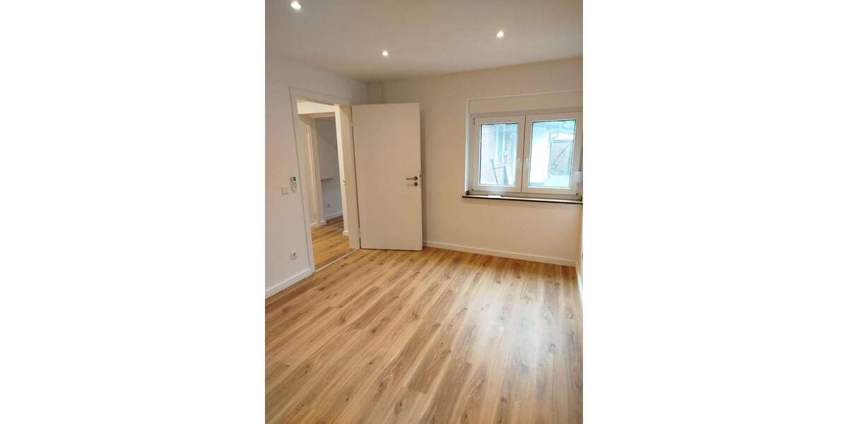 Einfamilienhaus Düsseldorf Kalkum - 2 Zimmer, 45 m&sup2;, 1.250&euro; | Angebot:27350045
