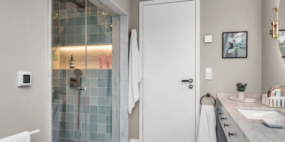 Einfamilienhaus Neuss Uedesheim - 3 Zimmer, 165 m&sup2;, 985.000&euro; | Angebot:26170879