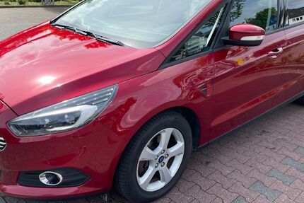 Ford S-Max 90.000 km 14.750 &euro; Düsseldorf 40229