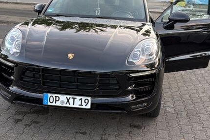 Porsche Macan 125.000 km 31.800 &euro; Leverkusen 51371