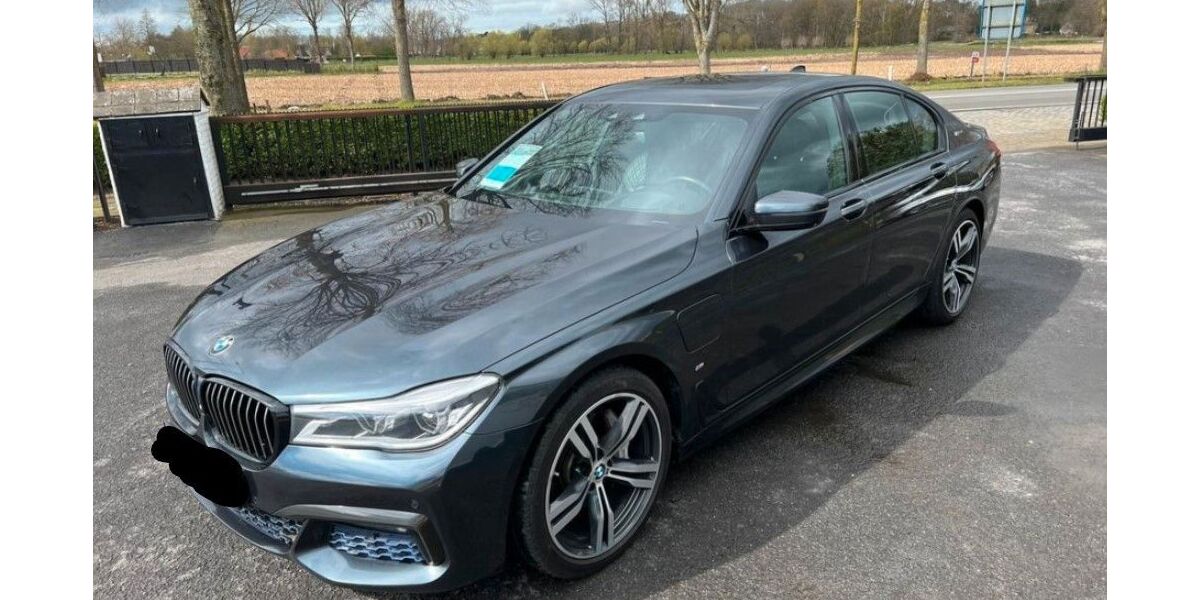 BMW 740 221.000 km 22.000 &euro; Wassenberg 41849