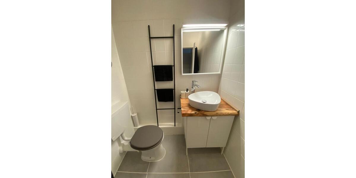 Etagenwohnung Düsseldorf Stadtbezirk 8 - 1 Zimmer, 30 m&sup2;, 510&euro; | Angebot:26049206