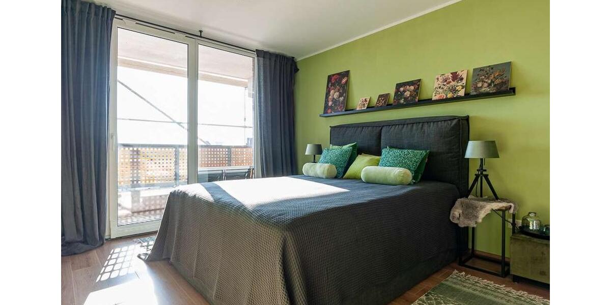 Etagenwohnung Krefeld - 3 Zimmer, 82 m&sup2;, 902&euro; | Angebot:24703869