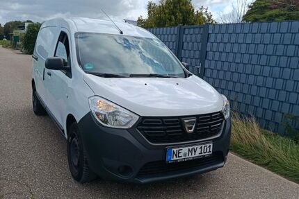 Dacia Dokker 120.000 km 6.200 &euro; Jüchen 41363