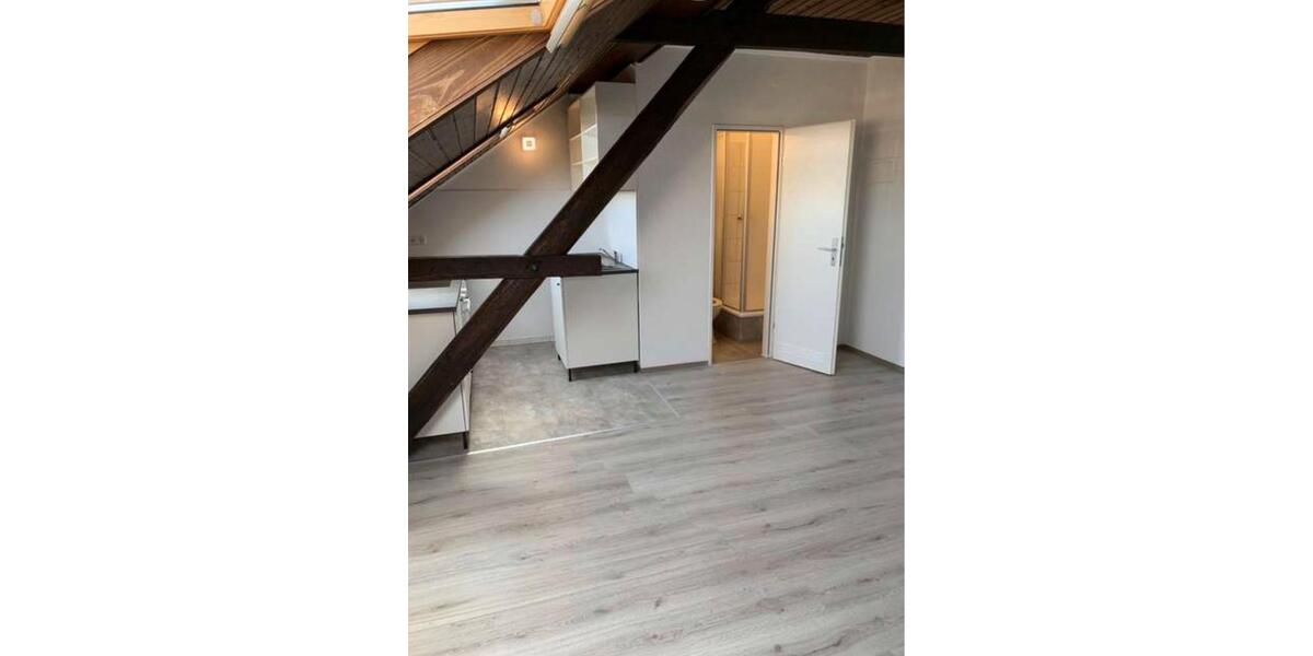 Dachgeschoßwohnung Krefeld - 1 Zimmer, 24 m&sup2;, 425&euro; | Angebot:26018126
