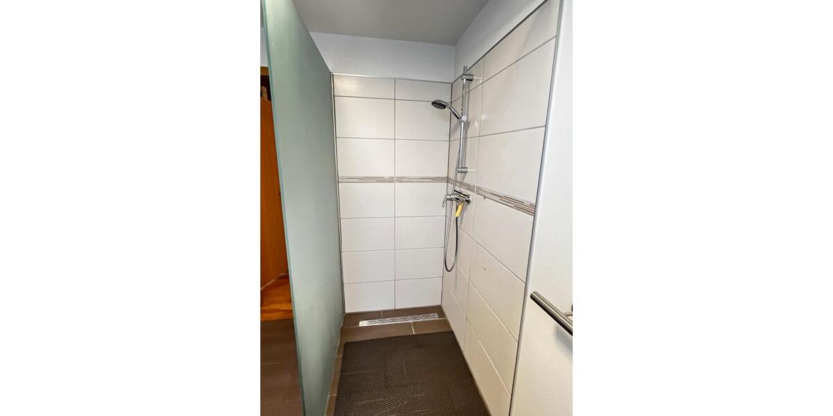 Erdgeschoßwohnung Bergheim - 3 Zimmer, 65 m&sup2;, 1.600&euro; | Angebot:25175320