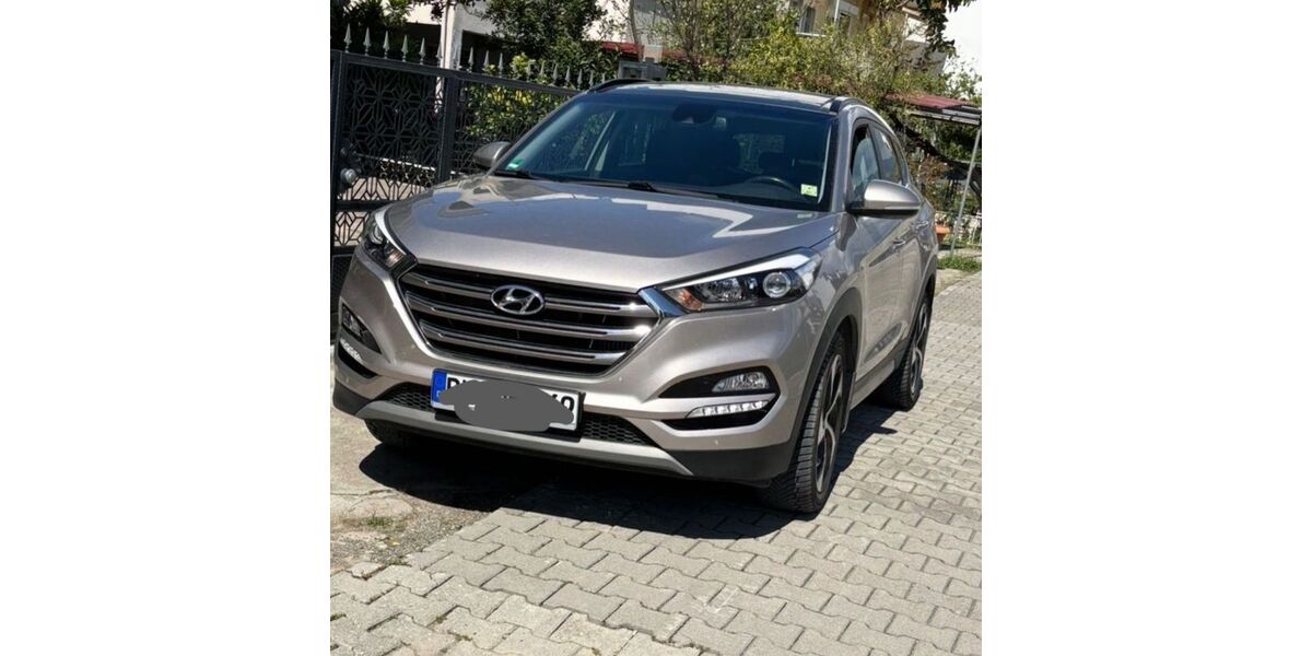 Hyundai TUCSON 59.950 km 15.200 &euro; Frechen 50226