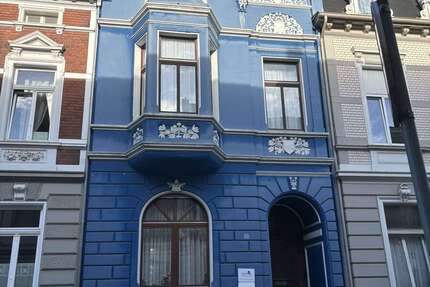 Haus Viersen - 8 Zimmer, 233 m&sup2;, 399.000&euro; | Angebot:23793980