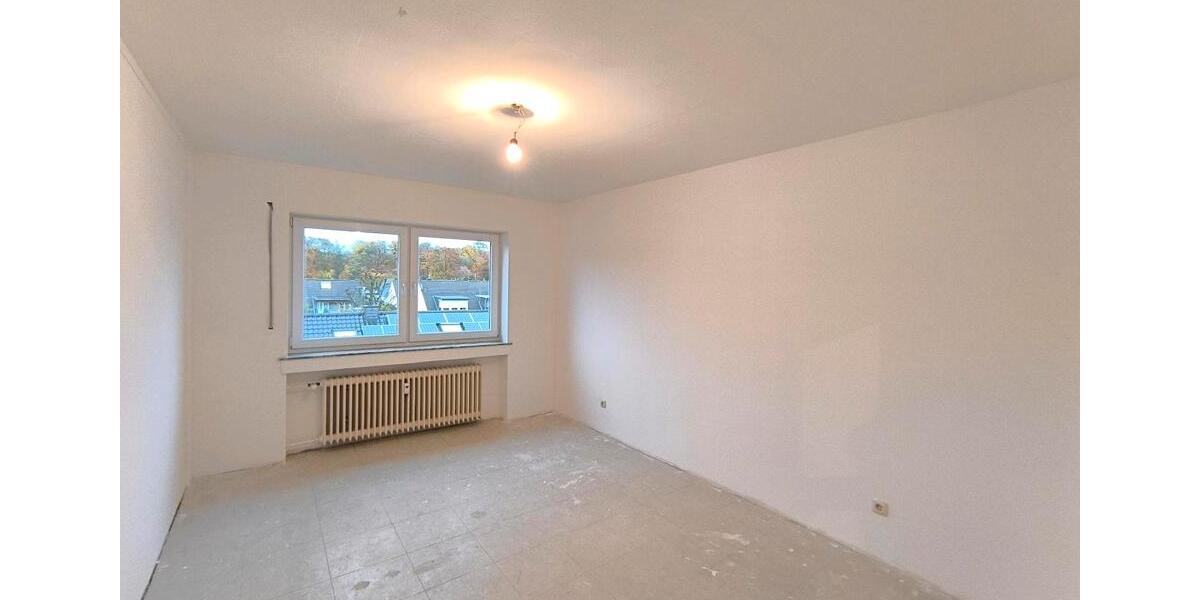 Dachgeschoßwohnung Wegberg - 3 Zimmer, 74 m&sup2;, 179.000&euro; | Angebot:23386090