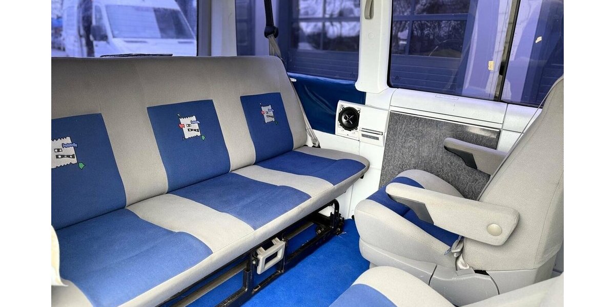 VW T4 Multivan Atlantis / Automatik / 7 Sitze / AHK 334.000 km 7.900 &euro; Mönchengladbach 41066