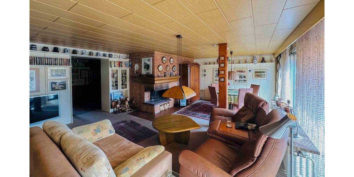 Etagenwohnung Neuss Rosellen - 2 Zimmer, 79 m&sup2;, 240.000&euro; | Angebot:26229587