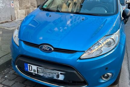 Ford Fiesta 70.300 km 3.900 &euro; Düsseldorf 40237