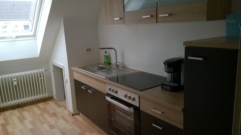Dachgeschoßwohnung Meerbusch - 3 Zimmer, 51 m&sup2;, 219.000&euro; | Angebot:25084845