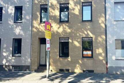 Haus Mönchengladbach Ost - 7 Zimmer, 135 m&sup2;, 195.000&euro; | Angebot:22906678