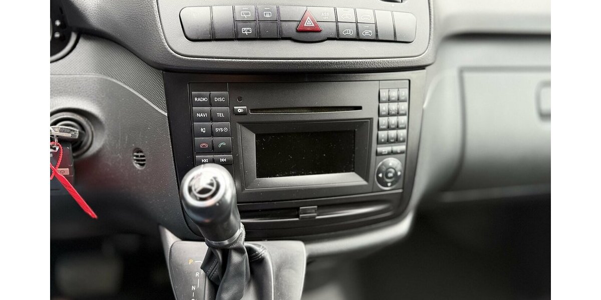 Mercedes-Benz Vito Kombi 122 CDI/ Klima / 2xSchiebetüren / AHK 240.000 km 22.490 &euro; Mönchengladbach 41066