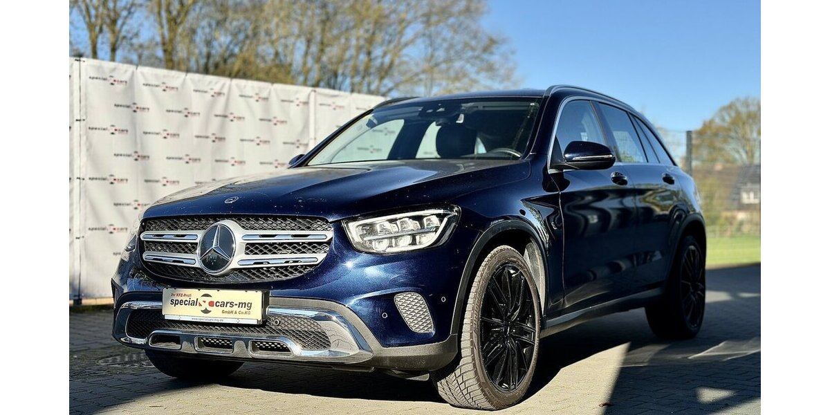 Mercedes-Benz GLC 220 d 4Matic / 1.Hd / MBUX / Kamera / Leder 99.000 km 32.490 &euro; Mönchengladbach 41066