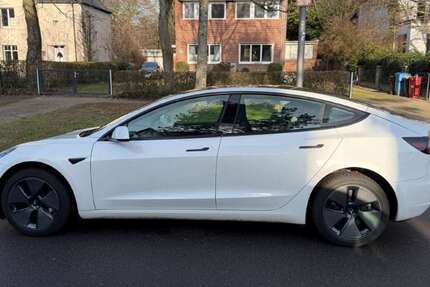Tesla Model 3 79.950 km 26.950 &euro; Krefeld, Stadt 47798