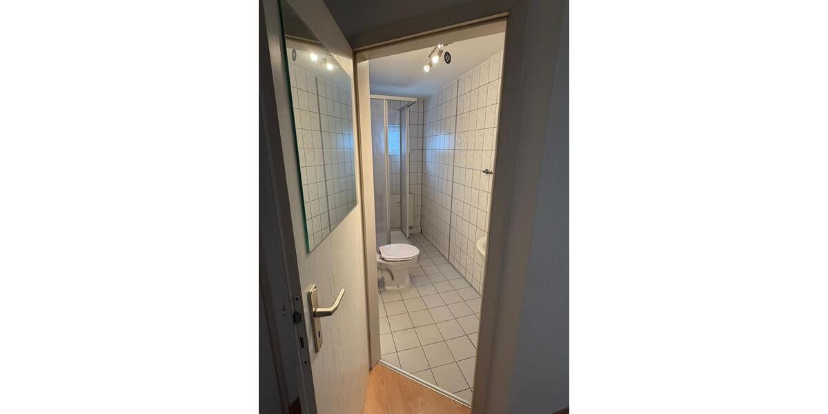 Etagenwohnung Düsseldorf Stadtbezirk 9 - 1 Zimmer, 38 m&sup2;, 550&euro; | Angebot:25232964
