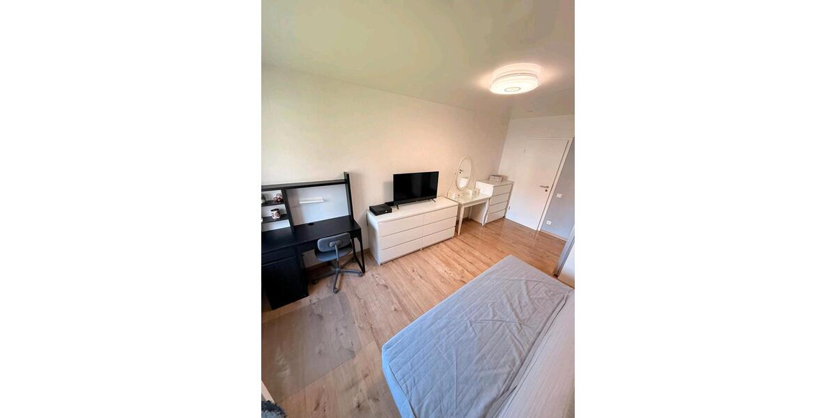 Etagenwohnung Düsseldorf Stadtbezirk 9 - 4 Zimmer, 99 m&sup2;, 420.000&euro; | Angebot:26150401