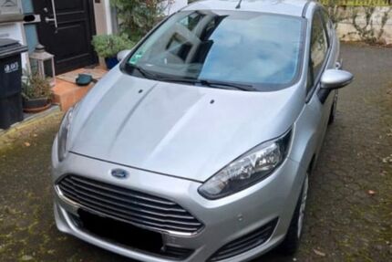 Ford Fiesta 95.730 km 4.500 &euro; Düsseldorf 40597