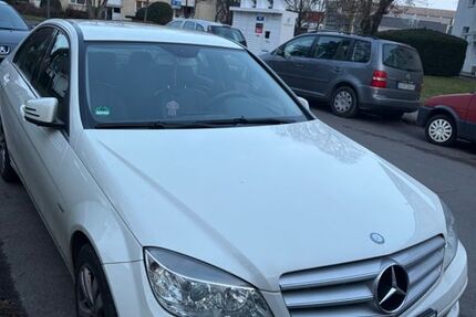 Mercedes-Benz C 220 190.000 km 8.100 &euro; Hilden 40724
