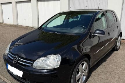 VW Golf 226.000 km 2.990 &euro; Ratingen 40878