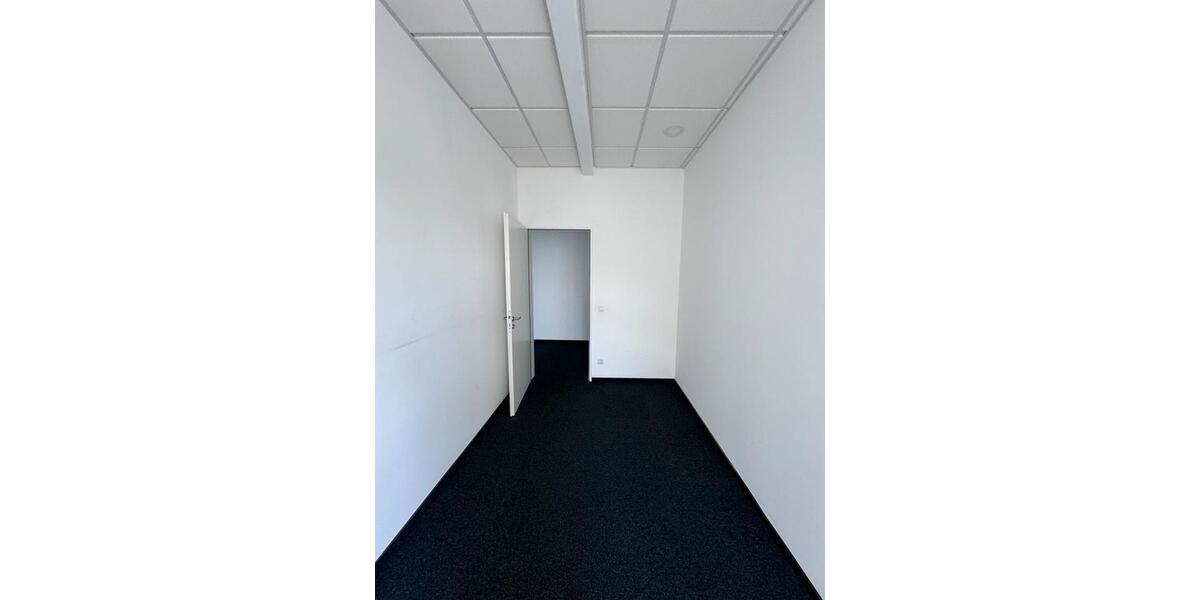 Gewerbeobjekt Langenfeld (Rheinland) - 11&euro; | Angebot:24763357