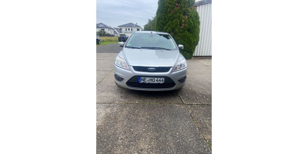 Ford Focus 181.000 km 3.200 &euro; Korschenbroich 41352