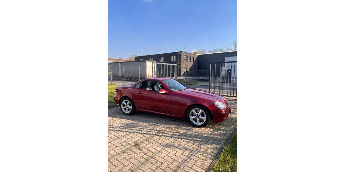Mercedes-Benz 320 116.000 km 12.900 &euro; Krefeld 47809