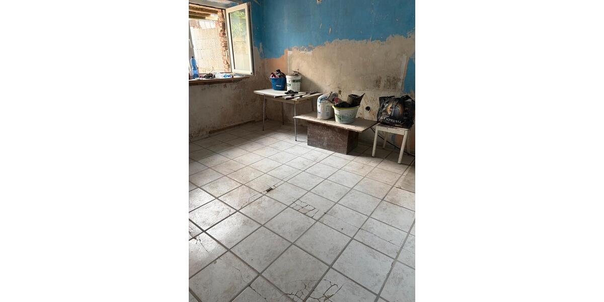 Einfamilienhaus Hückelhoven - 3 Zimmer, 100 m&sup2;, 119.000&euro; | Angebot:26940532