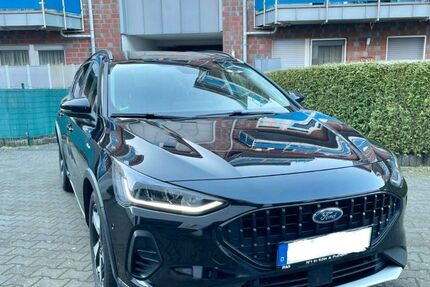 Ford Focus 22.000 km 19.990 &euro; Mönchengladbach 41239