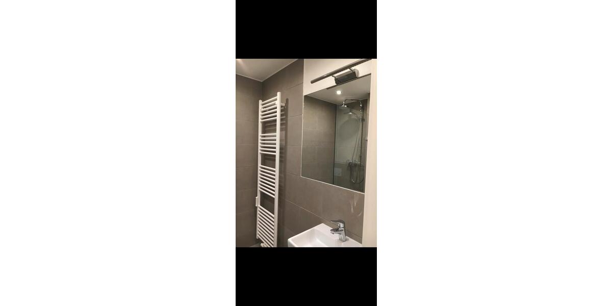 Hochparterre Düsseldorf Stadtbezirk 3 - 1 Zimmer, 26 m&sup2;, 1.090&euro; | Angebot:25960305