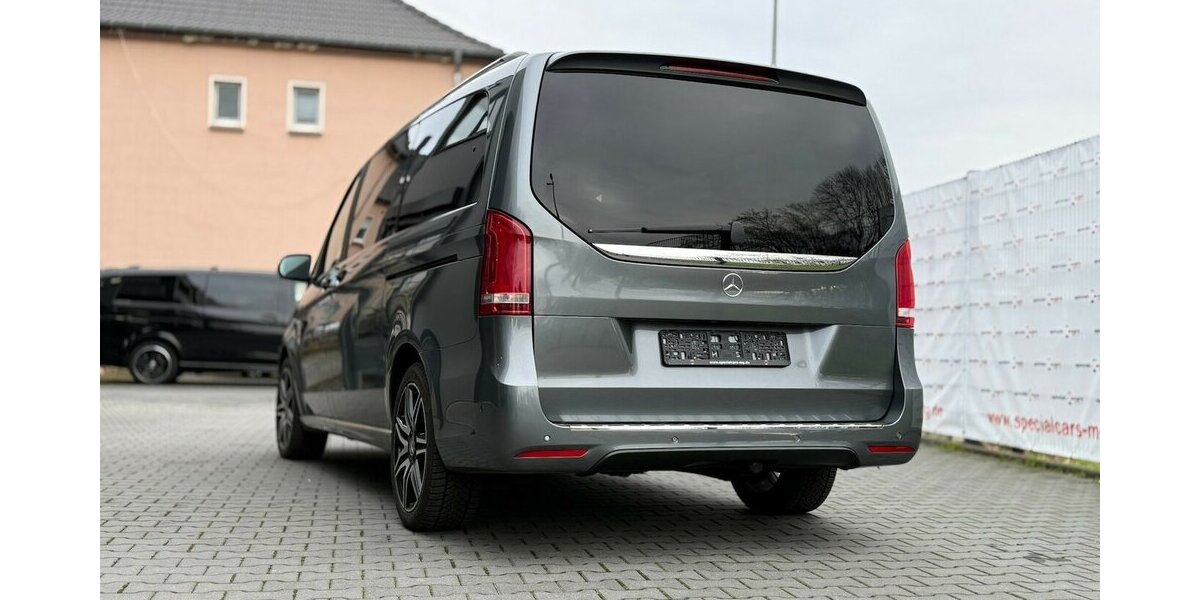 Mercedes-Benz V 300 d Lang / AMG Paket / 4MATIC / Leder / AHK 70.000 km 54.490 &euro; Mönchengladbach 41066