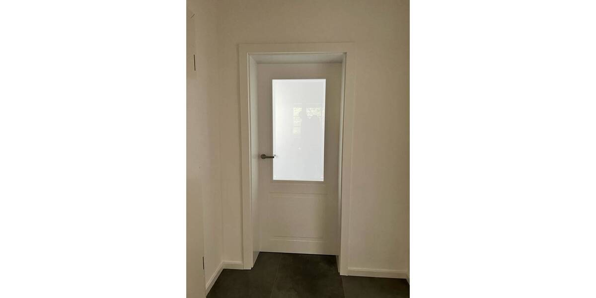 Etagenwohnung Krefeld Kempener Feld/Baakeshof - 2 Zimmer, 92 m&sup2;, 1.012&euro; | Angebot:26176173