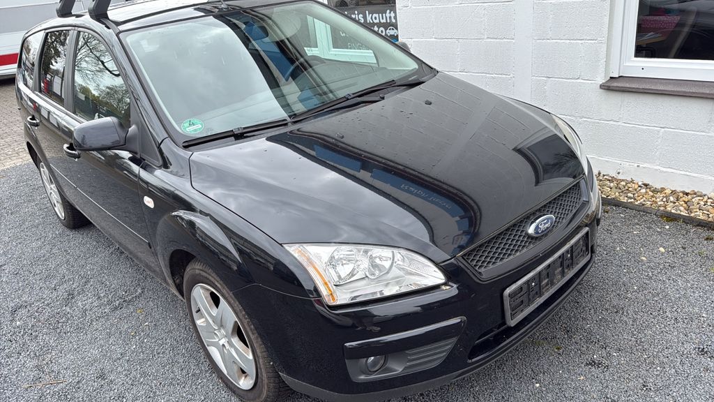 Ford Focus 124.999 km 4.489 &euro; Krefeld 47800