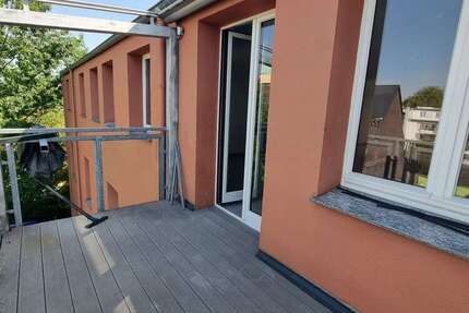 Wohnung Krefeld Cracau - 6 Zimmer, 187 m&sup2;, 1.780&euro; | Angebot:26991768