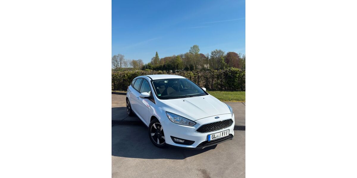 Ford Focus 110.000 km 11.500 &euro; Langenfeld 40764
