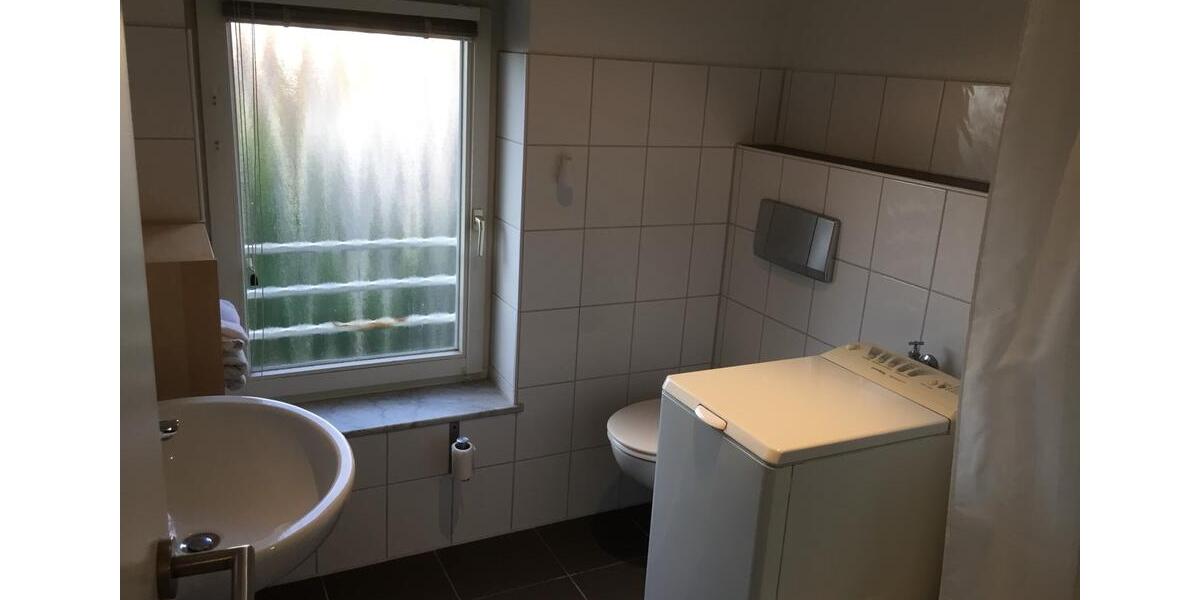 Dachgeschoßwohnung Düsseldorf Stadtbezirk 6 - 3 Zimmer, 68 m&sup2;, 1.500&euro; | Angebot:25967578