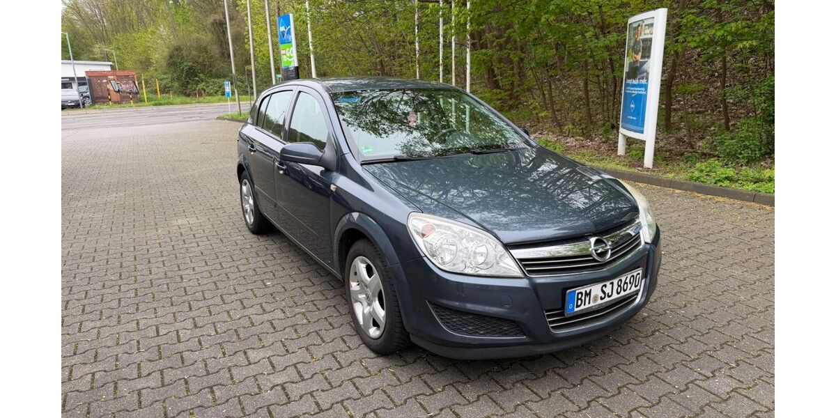 Opel Astra 107.041 km 3.299 &euro; Kerpen 50170
