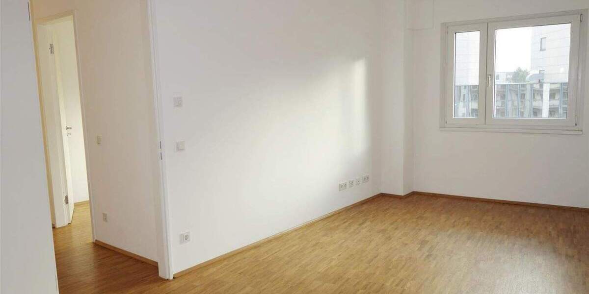 Etagenwohnung Düsseldorf Flingern Nord - 3 Zimmer, 85 m&sup2;, 1.410&euro; | Angebot:25778928