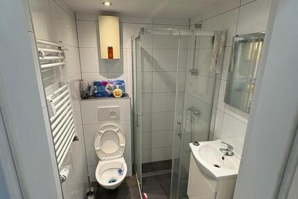 Wohnung Düsseldorf Heerdt - 1.5 Zimmer, 33 m&sup2;, 1.050&euro; | Angebot:25810499