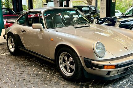 Porsche 911 Urmodell 221.181 km 72.800 &euro; Düsseldorf 40595