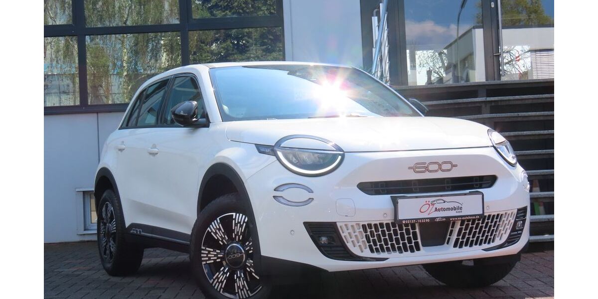 Fiat 600 20.000 km 18.900 &euro; Neuss 41469