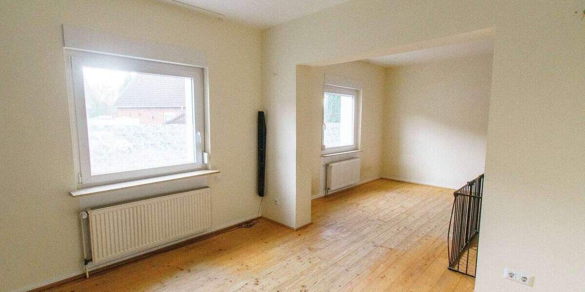 Einfamilienhaus Tönisvorst St. Tönis - 7 Zimmer, 224 m&sup2;, 359.000&euro; | Angebot:25691140