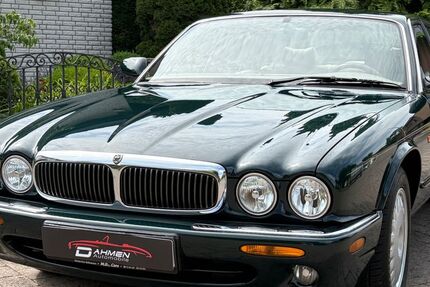 Jaguar XJ8 109.000 km 12.500 &euro; Niederzier-Selhausen 52382