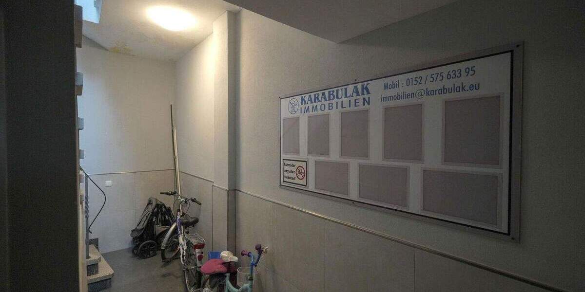 Mehrfamilienhaus, Wohnhaus Nordrhein-Westfalen - Mönchengladbach Giesenkirchen - 8 Zimmer, 2 m&sup2;, 4.690.000&euro; | Angebot:25782934