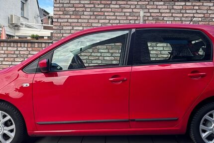 VW up! 82.000 km 6.500 &euro; Dormagen 41540