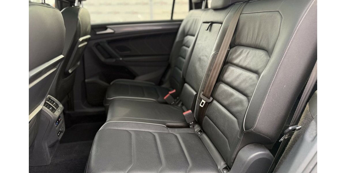 VW Tiguan Allspace R-LIne / 4Motion / Pano / Memory 99.000 km 33.490 &euro; Mönchengladbach 41066