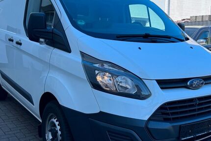 Ford Transit Custom 150.000 km 9.900 &euro; Leverkusen 51381
