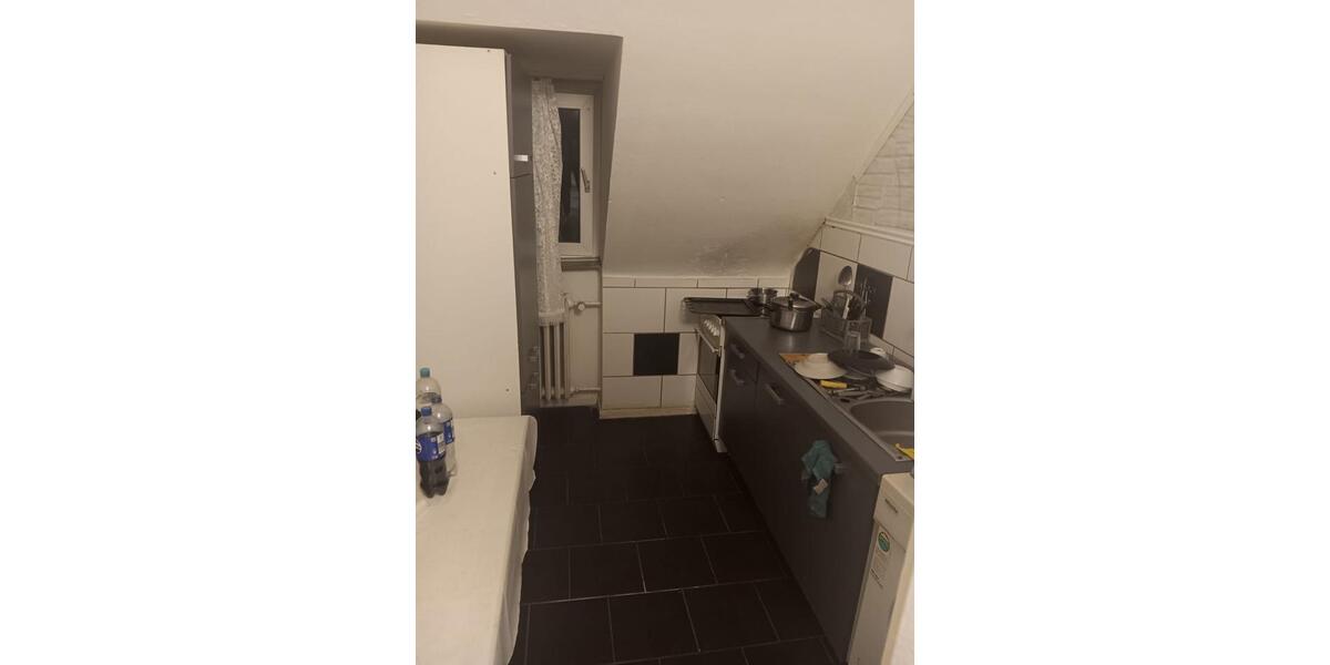 Dachgeschoßwohnung Mönchengladbach Süd - 4 Zimmer, 89 m&sup2;, 149.000&euro; | Angebot:25367704